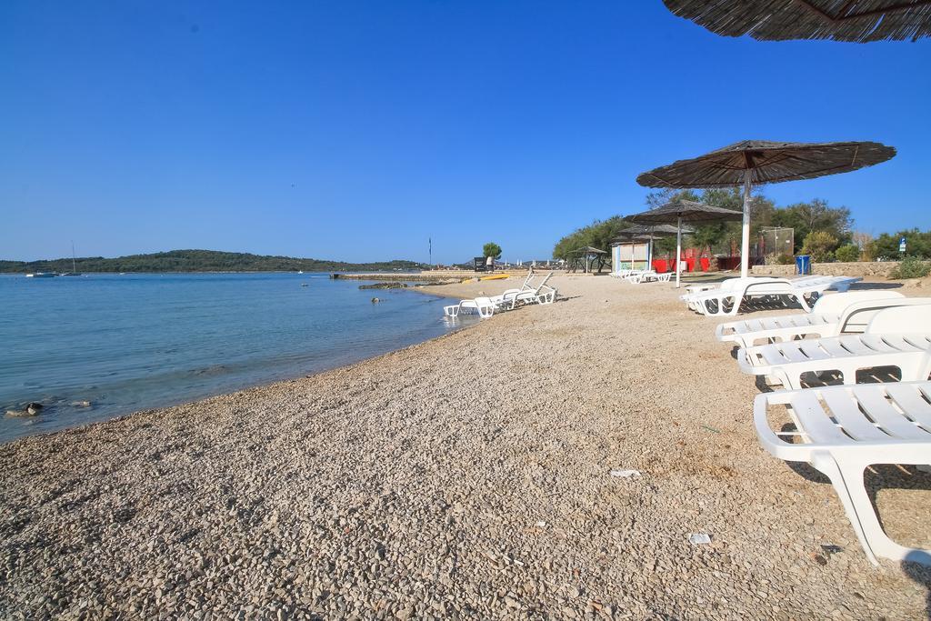 Apartment Ana Βόντιτσε Εξωτερικό φωτογραφία