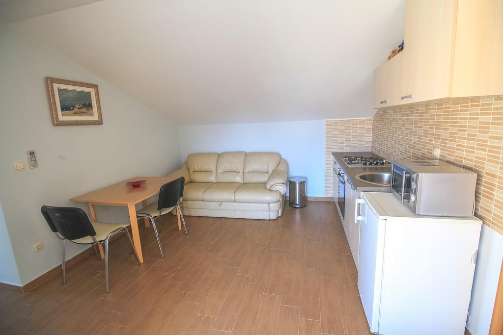 Apartment Ana Βόντιτσε Εξωτερικό φωτογραφία